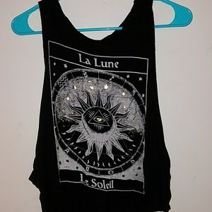 Black muscle type shirt